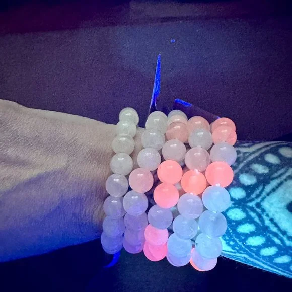 10mm Pink Mangano Calcite Beaded Bracelet - *UV Reactive* - Picture 7 of 10